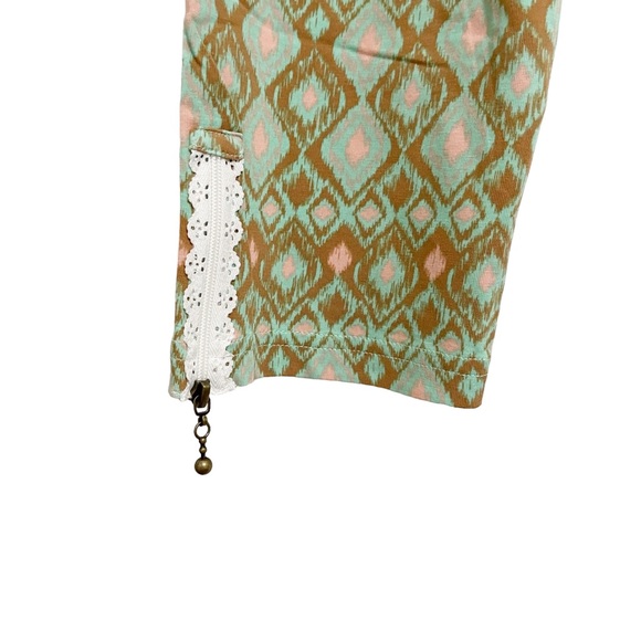 Matilda Jane Print It Ikat Crop Zipper Lace Leggings NWT - Picture 3 of 9